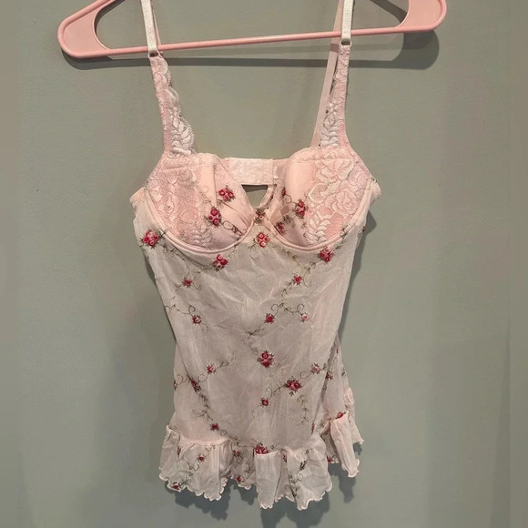 Vintage Victoria Secret lingerie top 34B rose - Picture 1 of 6